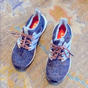 Adidas Ultra Boost size 7 $180